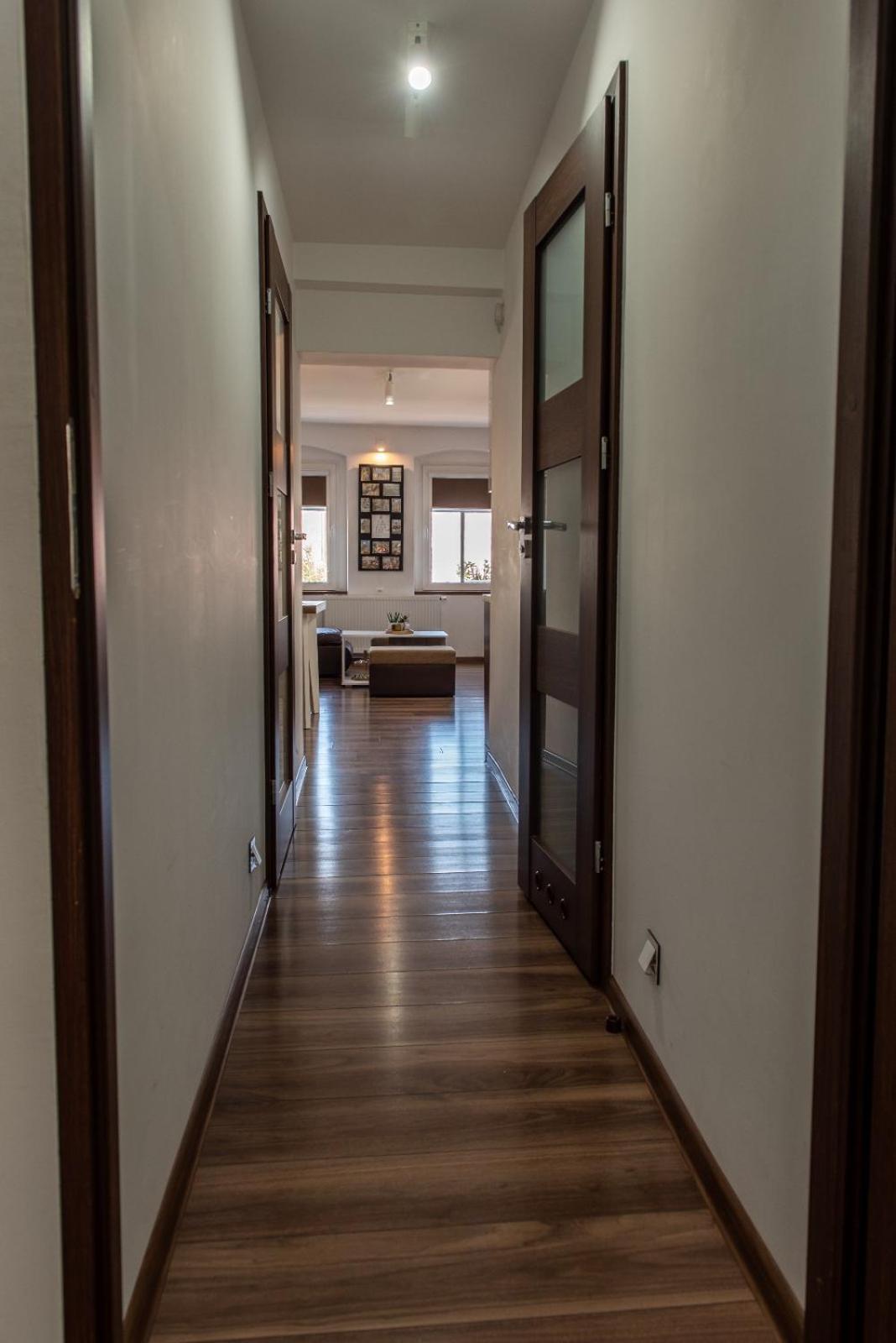 Apartament Crooked Stairs Zielona Gora  Bagian luar foto