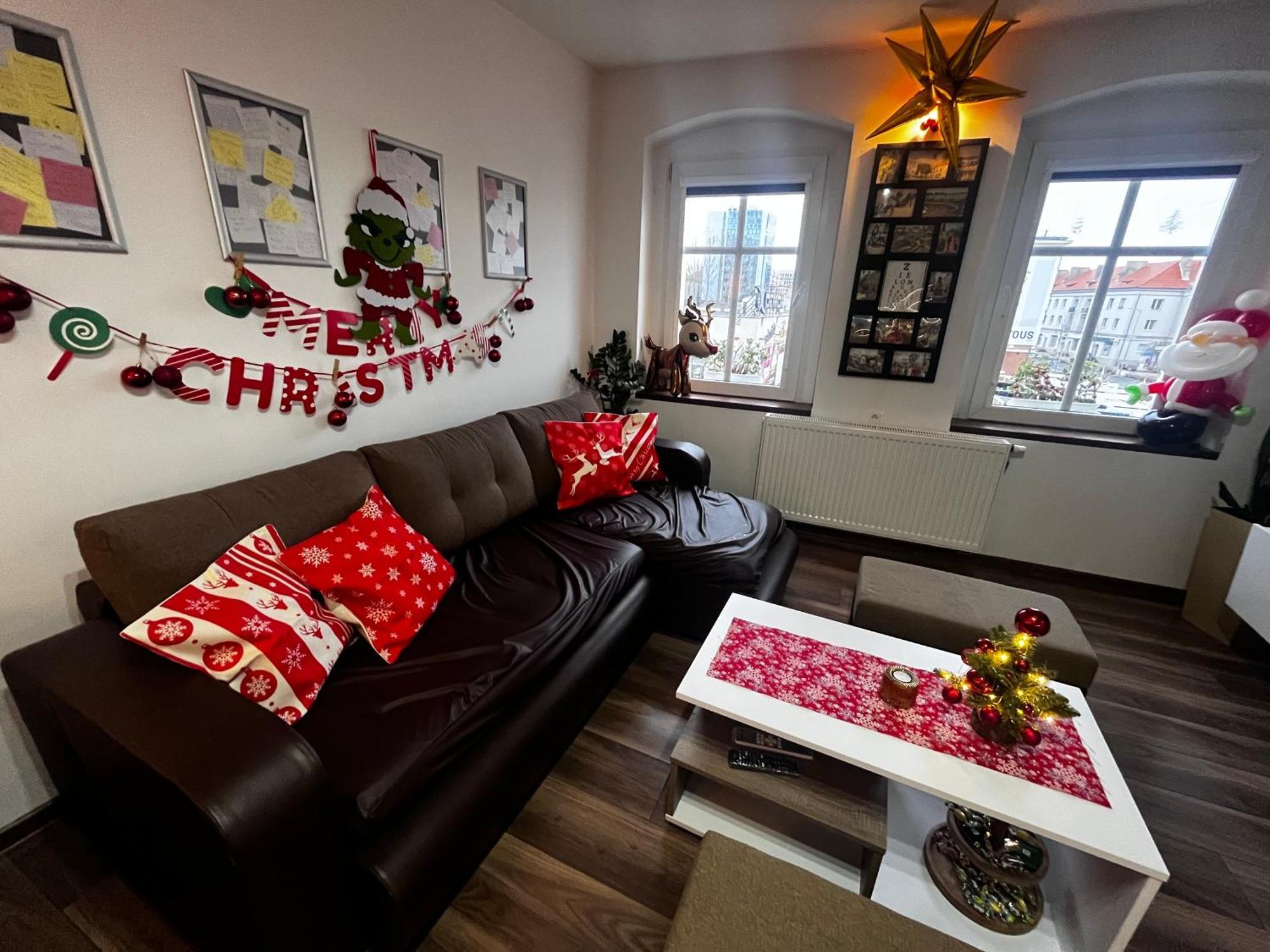 Apartament Crooked Stairs Zielona Gora  Bagian luar foto